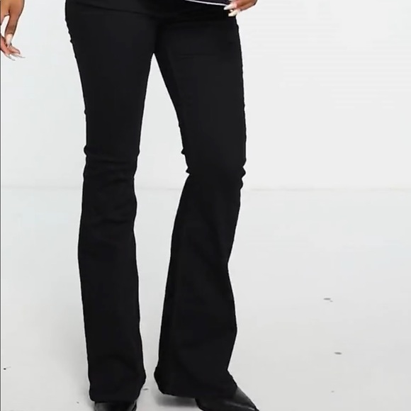 Maternity Flared Jeans - New w Tags - Picture 2 of 6